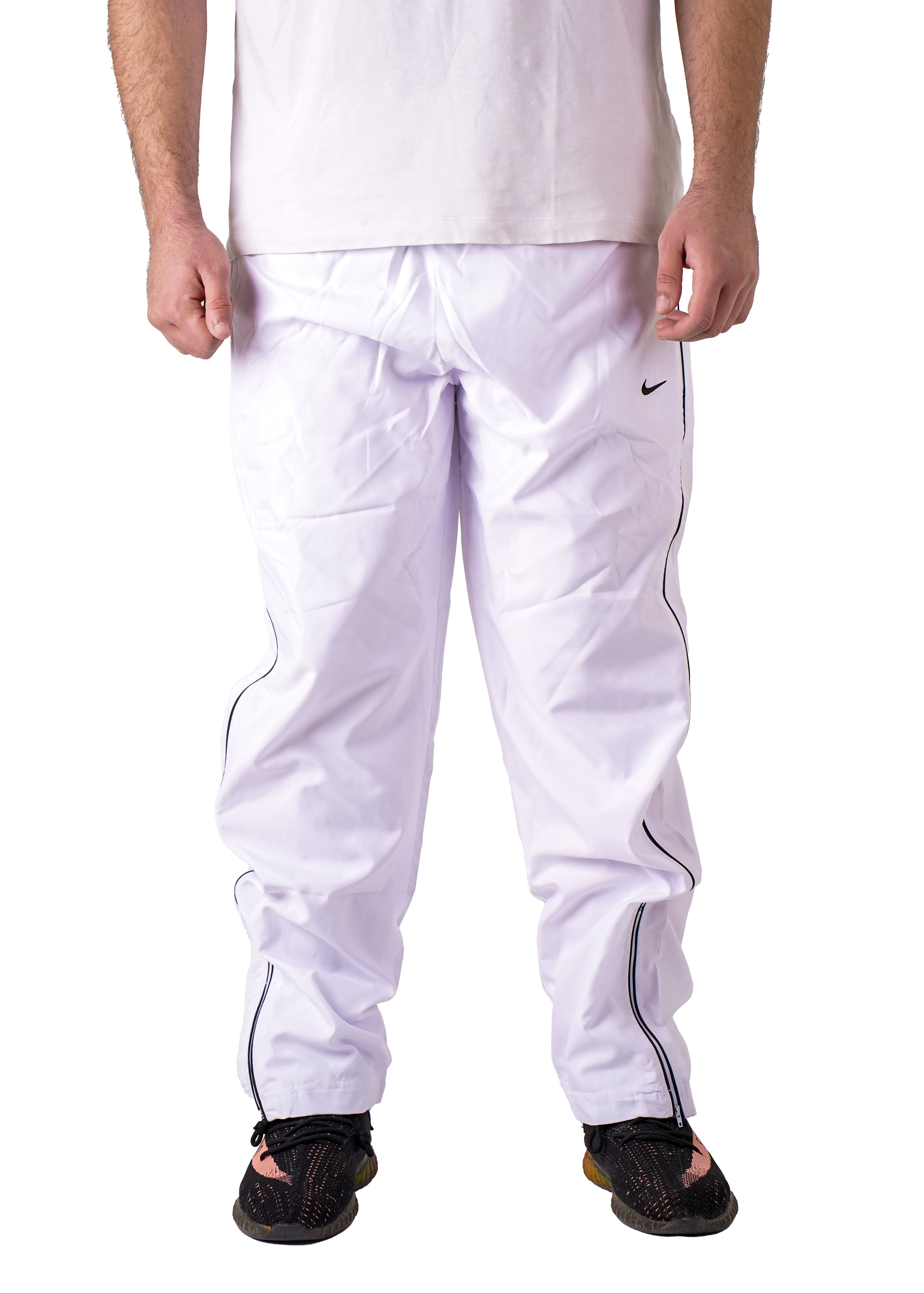 NIKE TECH TRACKPANTS - White