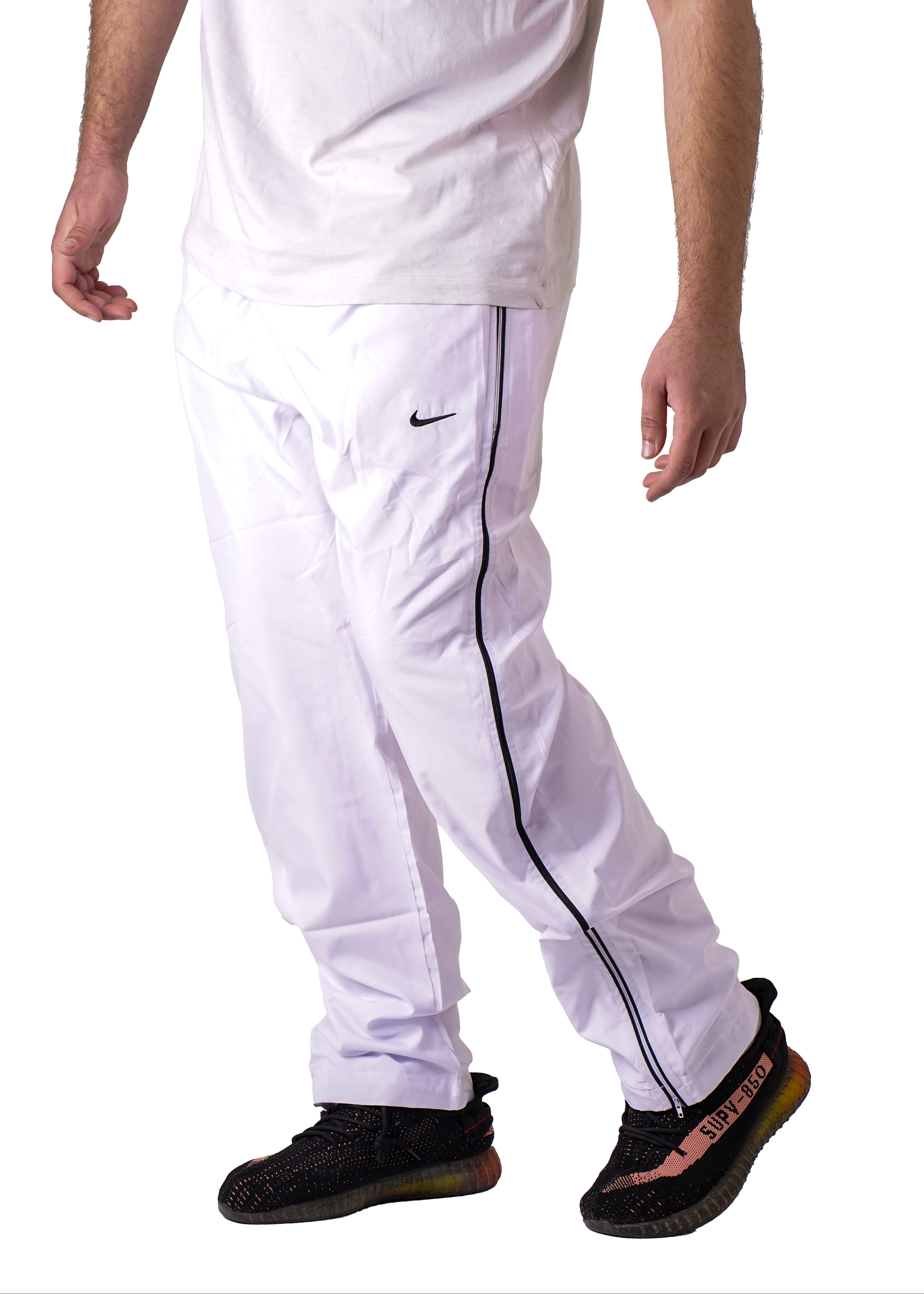 NIKE TECH TRACKPANTS - White