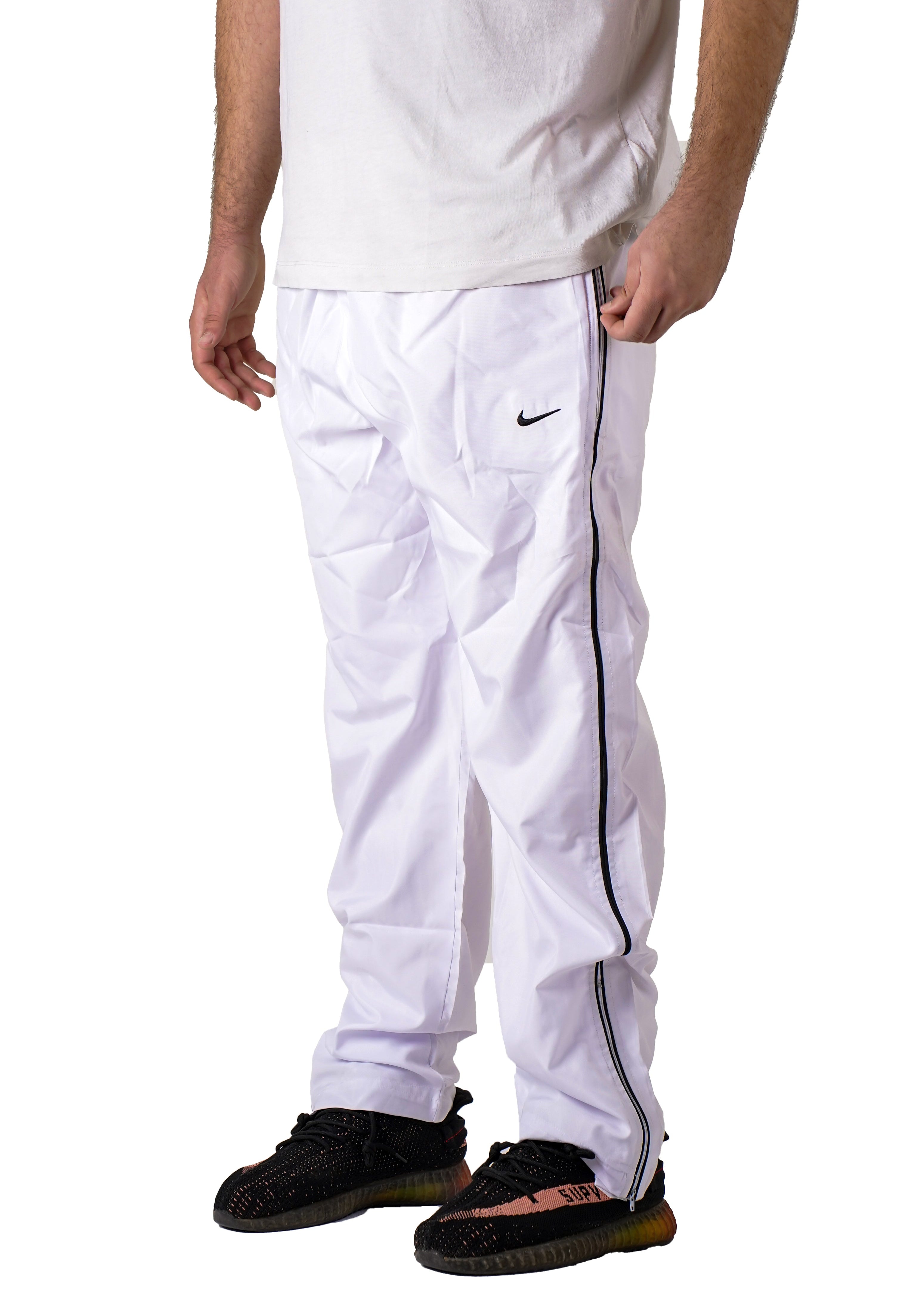 NIKE TECH TRACKPANTS - White